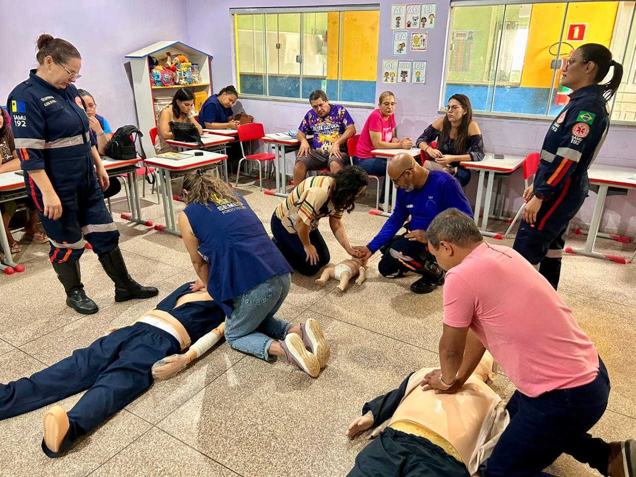 Treinamento para servidores e alunos das escolas do município